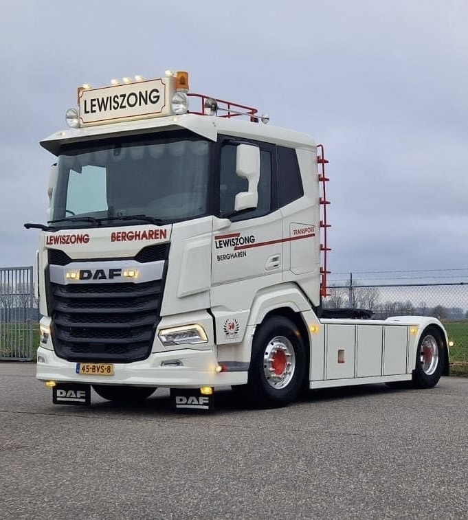 Omnius Retroline B225 verstraler met stadslicht