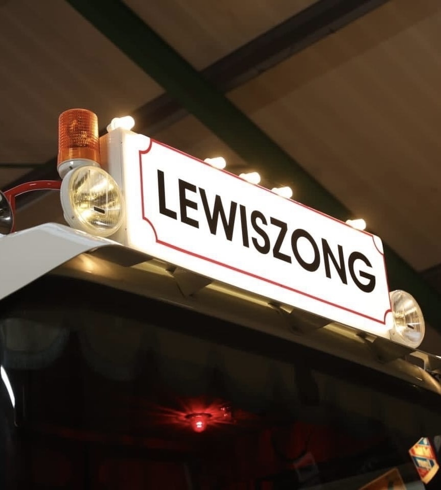 Omnius Retroline B225 verstraler met stadslicht