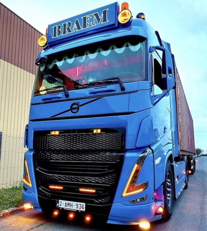 Switchable Daytime running lights Volvo FH5