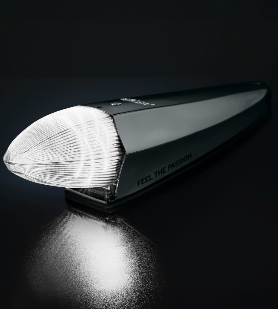 Strands IZELED torpedo light