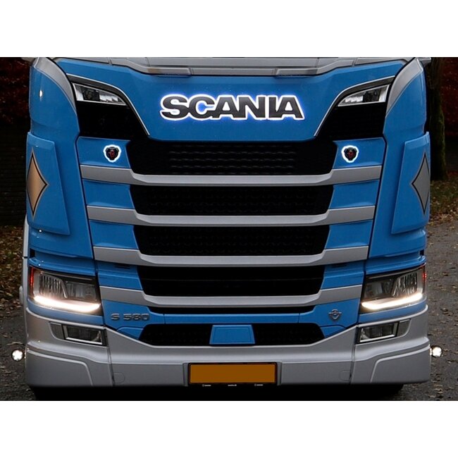 Oranje of warm wit dagrijverlichting voor de Scania Nextgen