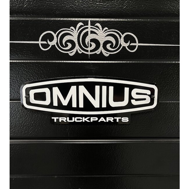Omnius Truckparts bordje