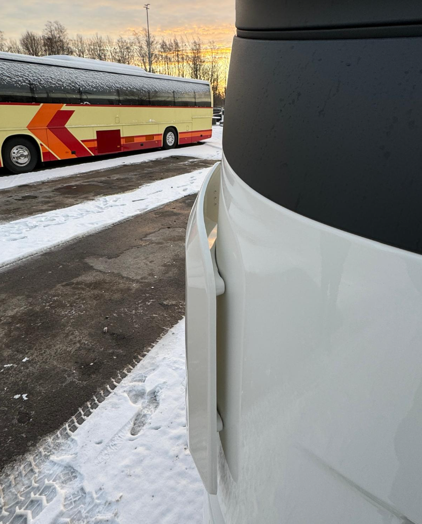 Dirt deflectors for Volvo Aero