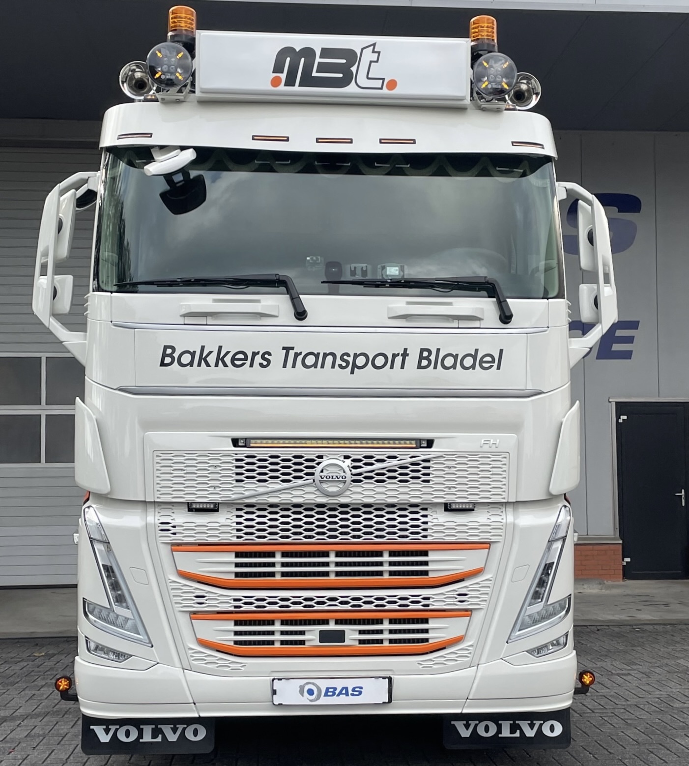 Fox Parts Zonneklep Volvo FH4/FH5/Aero + FM5 28,5cm