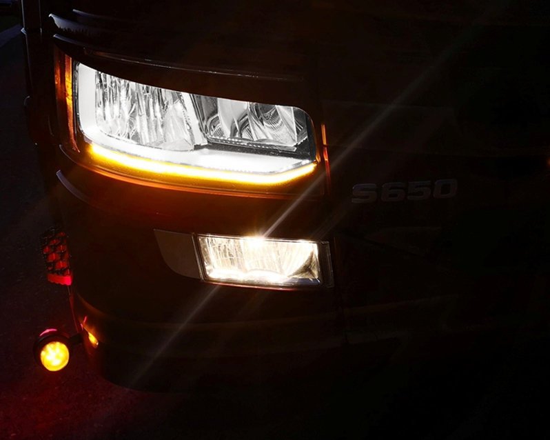 Xenon Wit - Extra Positie Licht - Scania Led Koplamp 2016+