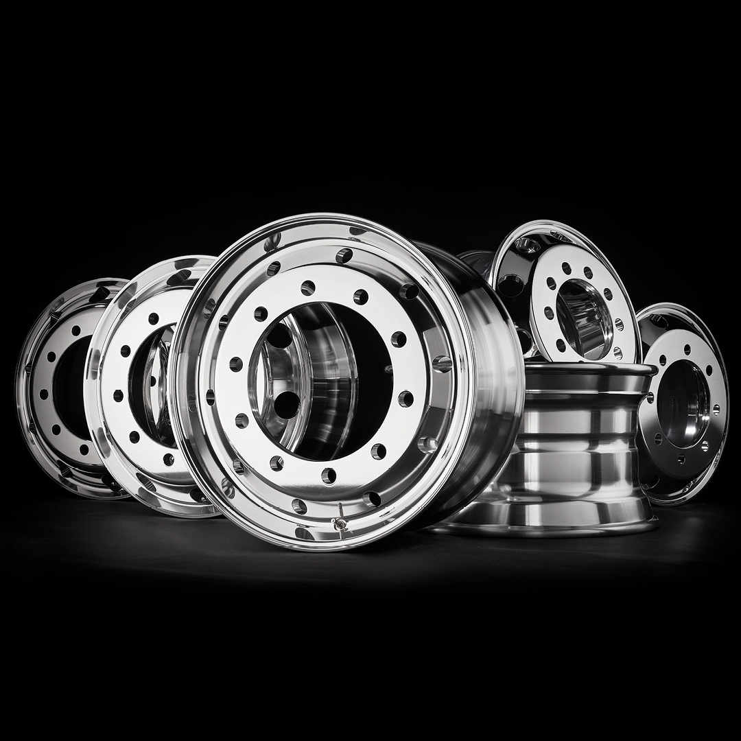 Omnius Wheels Chroom-Aluminium Velg 17,5" x 6,75"