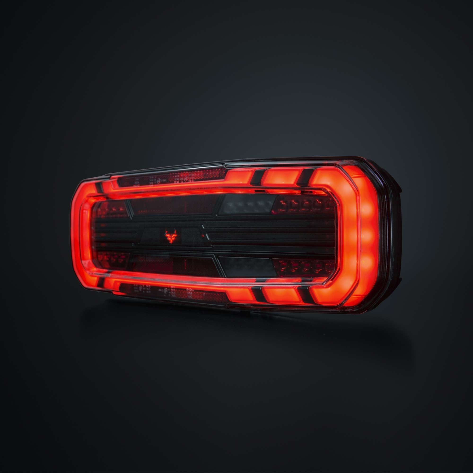 Strands Freedom Dark 5 Func. Taillight Right For Truck