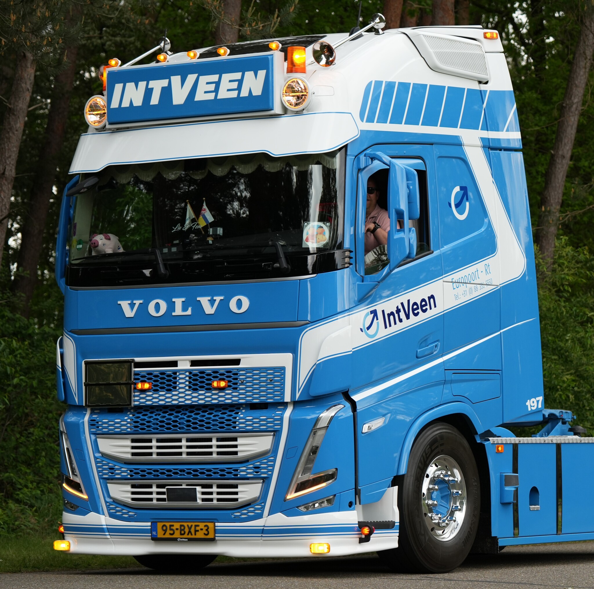 Omnius full LED Dubbelbrander in verschillende kleuren