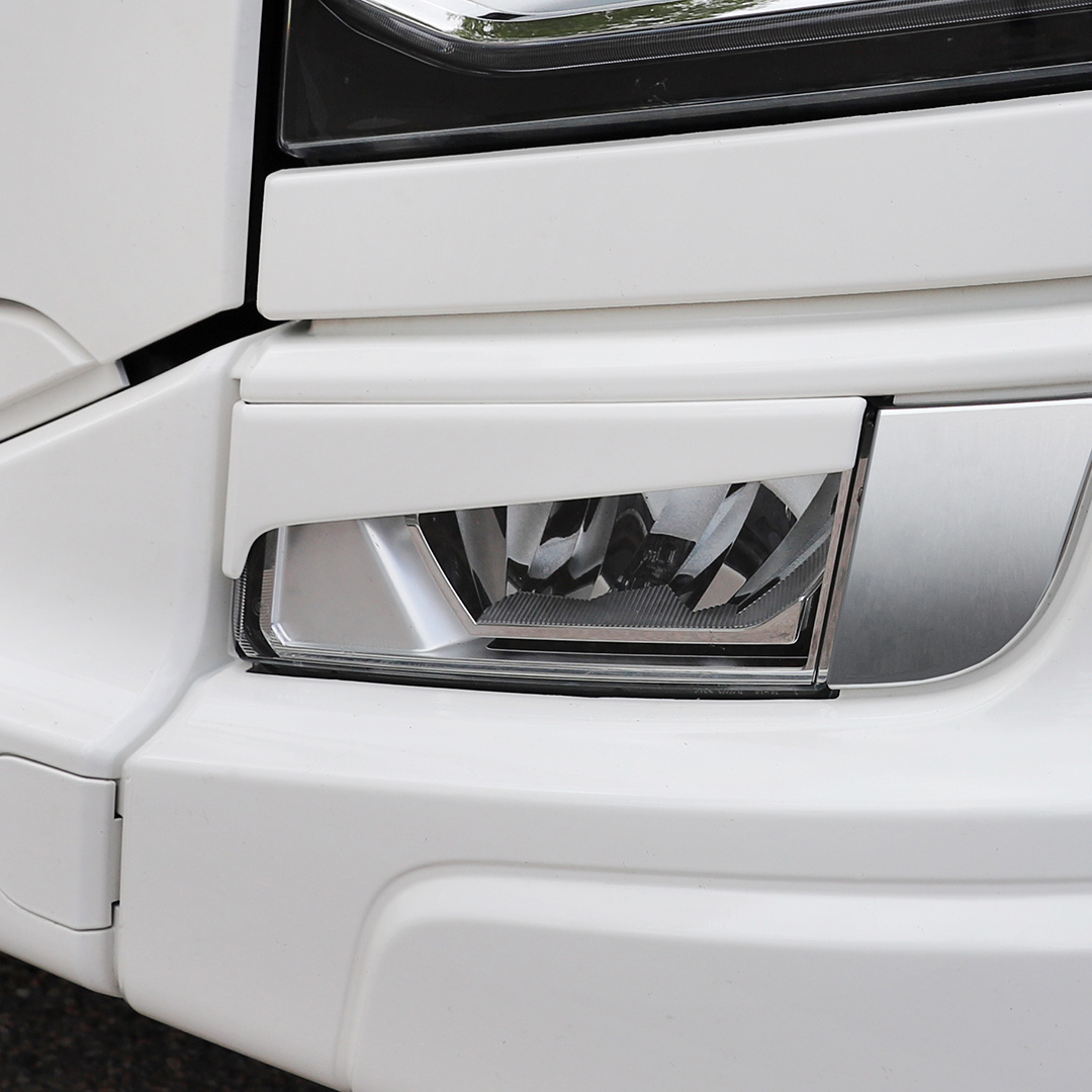Fog lights Eyelids Scania NG