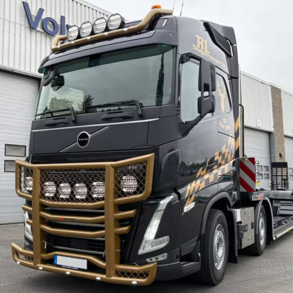 RST-STEEL Roof Bar Basic V11 Volvo FH/FM/FMX/Aero Globe