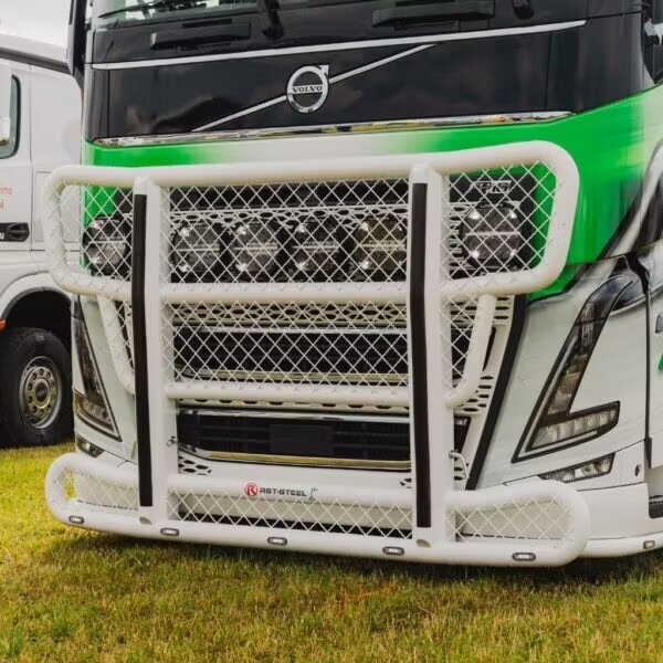 Bull bar Freeway V37 Volvo FH4/FH5