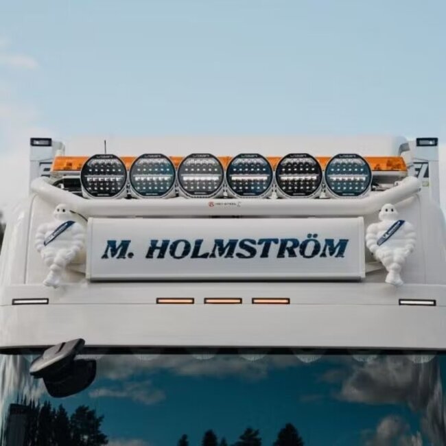 Roof bar Basic V01 Scania NG Highline