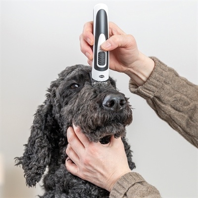 Trixie Trixie tondeuse set tr500 slim draadloos wit / zwart Trixie Trixie tondeuse set tr500 slim draadloos wit / zwart