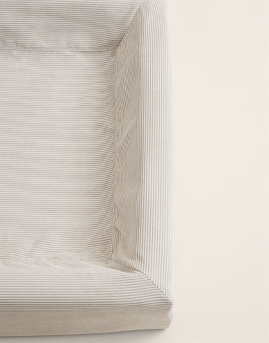 Bia Bia bed rib hoes hondenmand zand