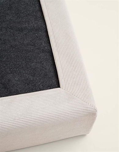 Bia Bia bed rib hoes hondenmand zand