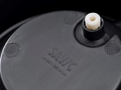 Savic Savic butler voerstation happy planet zwart Savic Savic butler voerstation happy planet zwart