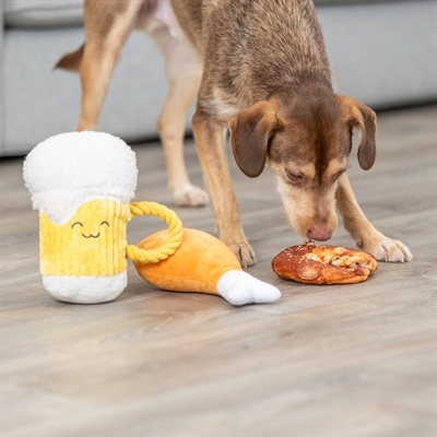 Trixie Trixie oktoberfest bier pluche Trixie Trixie oktoberfest bier pluche