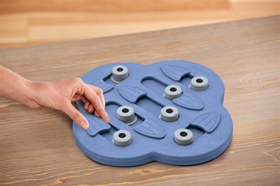 Nina ottosson Nina ottosson dog hide n slide composiet