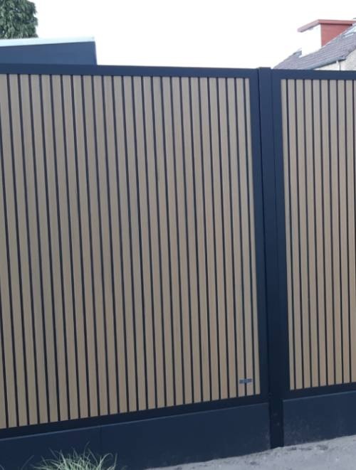 Composiet schutting - Dark Line Stripes Oak and Black Co-Ex