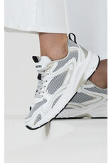 Maruti Maruti Novi Leather Textile - White