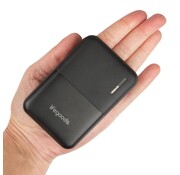 LifeGoods Batterie externe LifeGoods - 10 000 mAh - 4 ports - Câble inclus - Noir