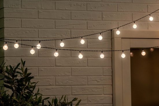 Cordon d'alimentation solaire Grundig - 50 lampes - cordon de 6,9 m