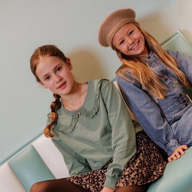 No Way Monday girls sweatshirt soft green embroidery collar