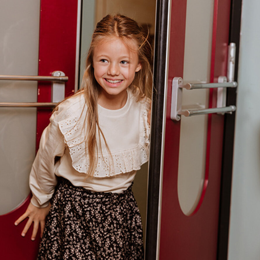 Mädchenkleidung (92-164)