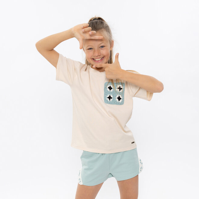 No Way Monday meisjes T-shirt loose fit off white crochet