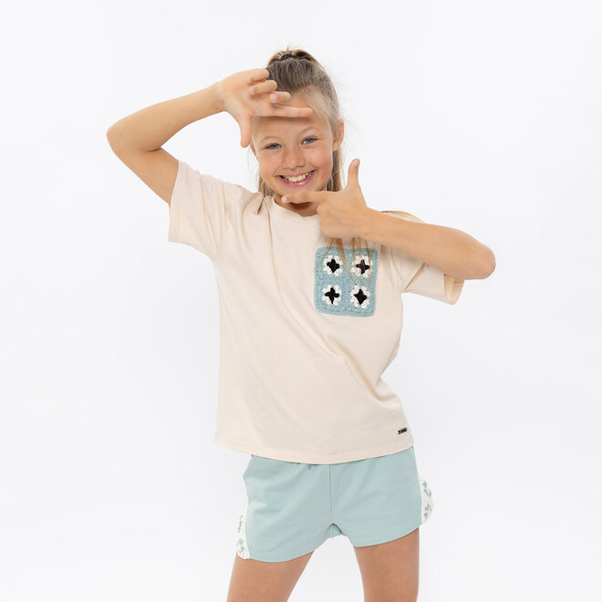 No Way Monday girls' jogging shorts turquoise crochet