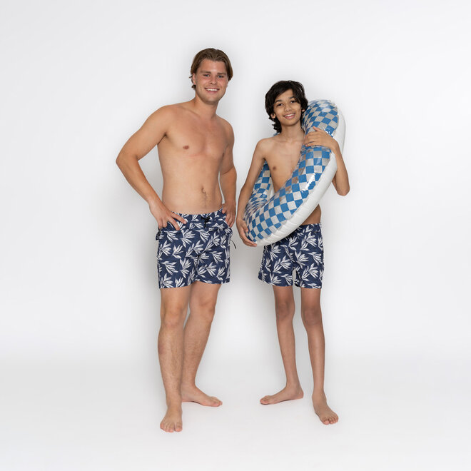 No Way Monday Jungen Badeshorts indigo mittellang