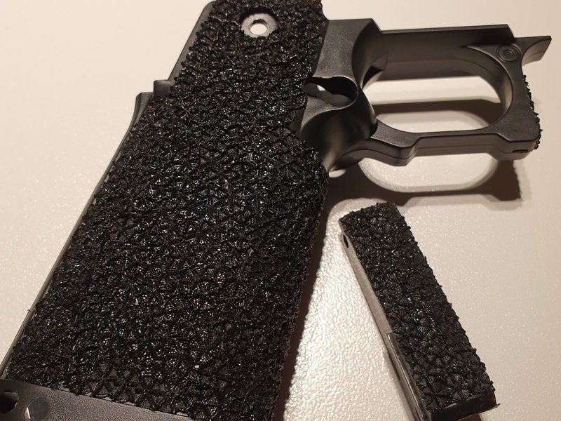 B.C.P Stippled grip “Diamond”