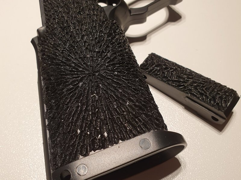 B.C.P Stippled grip “Spaced Out”