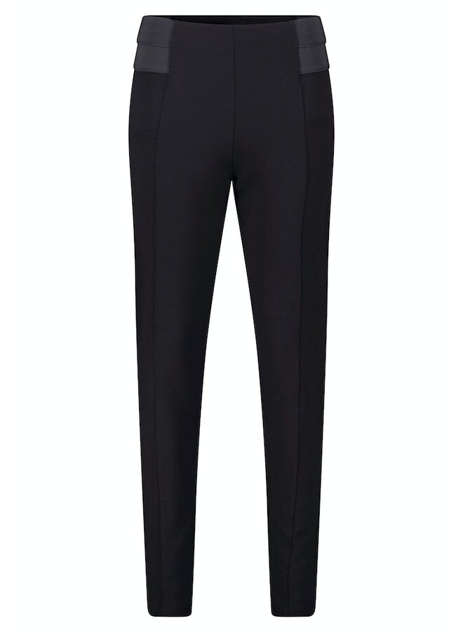 Betty Barclay Broek Zwart  6814-1022