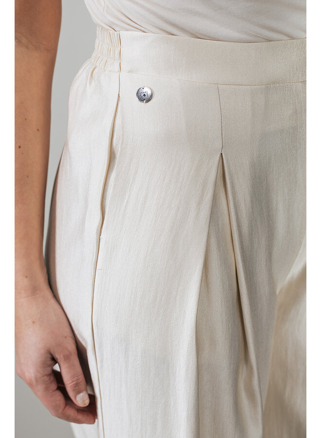 Label Dot Broek Ivoor Remilia