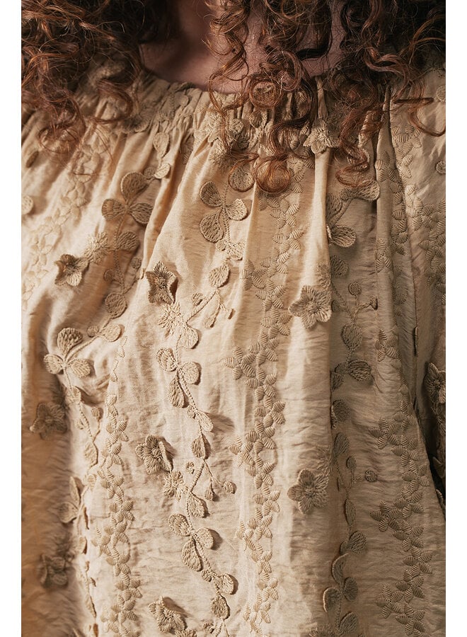 Label Dot Blouse Hazelnoot Angel