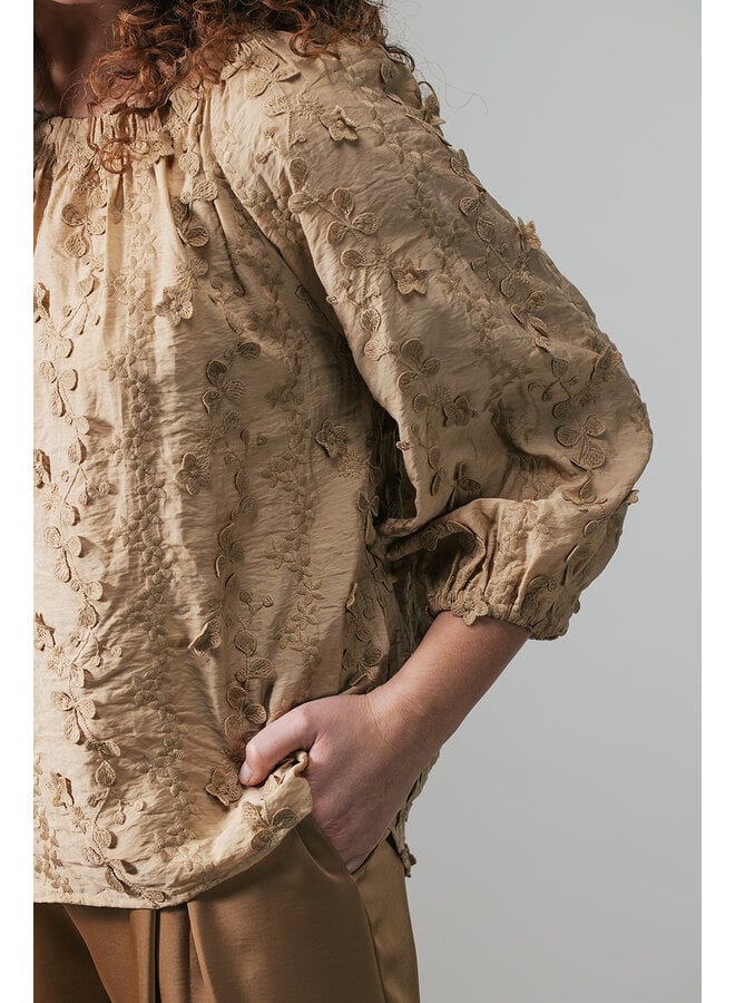 Label Dot Blouse Hazelnoot Angel