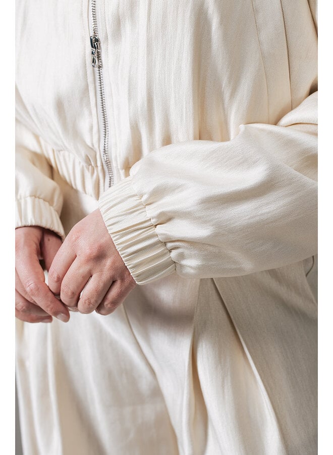 Label Dot Jasje Ivoor Larissa