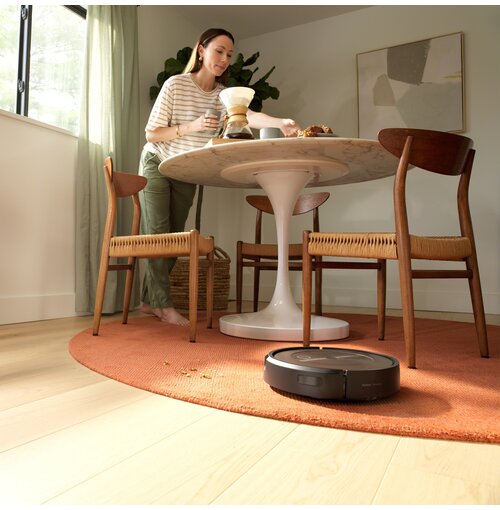 iRobot Roomba j9+ Robotstofzuiger met Automatisch Leegstation - Slimme Navigatie - Geschikt voor Grote Huizen, Huisdieren & Tapijt - Inclusief App-bediening - Tot 60 Dagen Leegstation