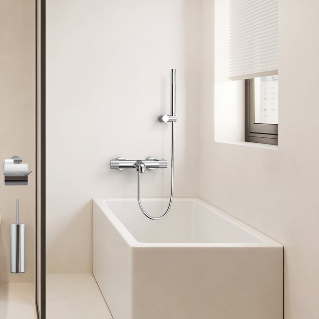 Thermostatische opbouw badkraan Stria chroom met handdoucheset