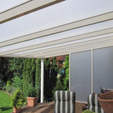 Standaard zijwand terrasoverkapping met polycarbonaat