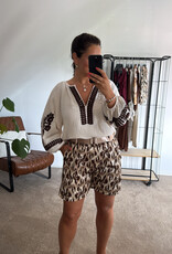 DANA FLOREA Short Elin