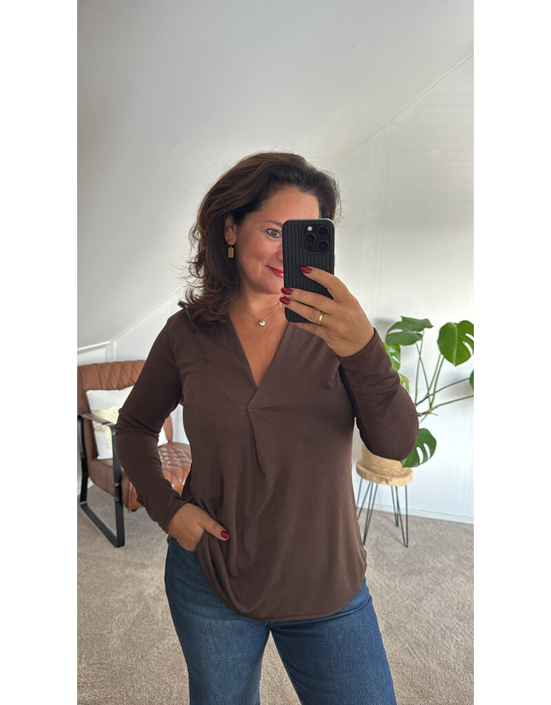 DANA FLOREA Top Lizzy Bruin