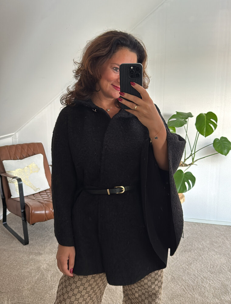DANA FLOREA Cape/Vest Lara Zwart