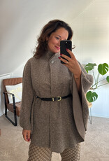 DANA FLOREA Cape/Vest Lara Taupe