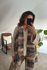 DANA FLOREA Sjaal Clarise Bruin