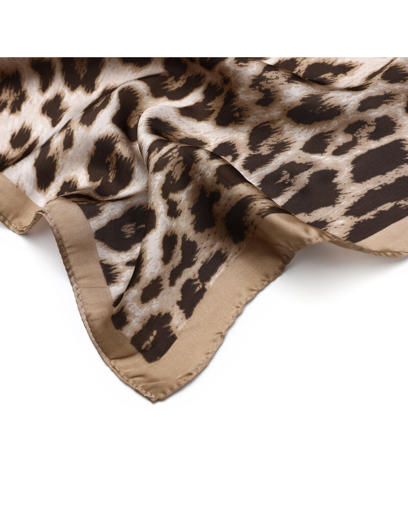 DANA FLOREA Zijdezachte Sjaaltje Leopard Print