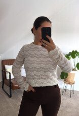 DANA FLOREA Top Benthe