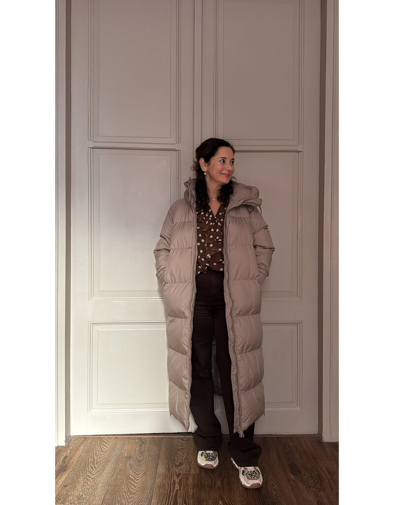 DANA FLOREA Winterjas Gewatteerd Taupe