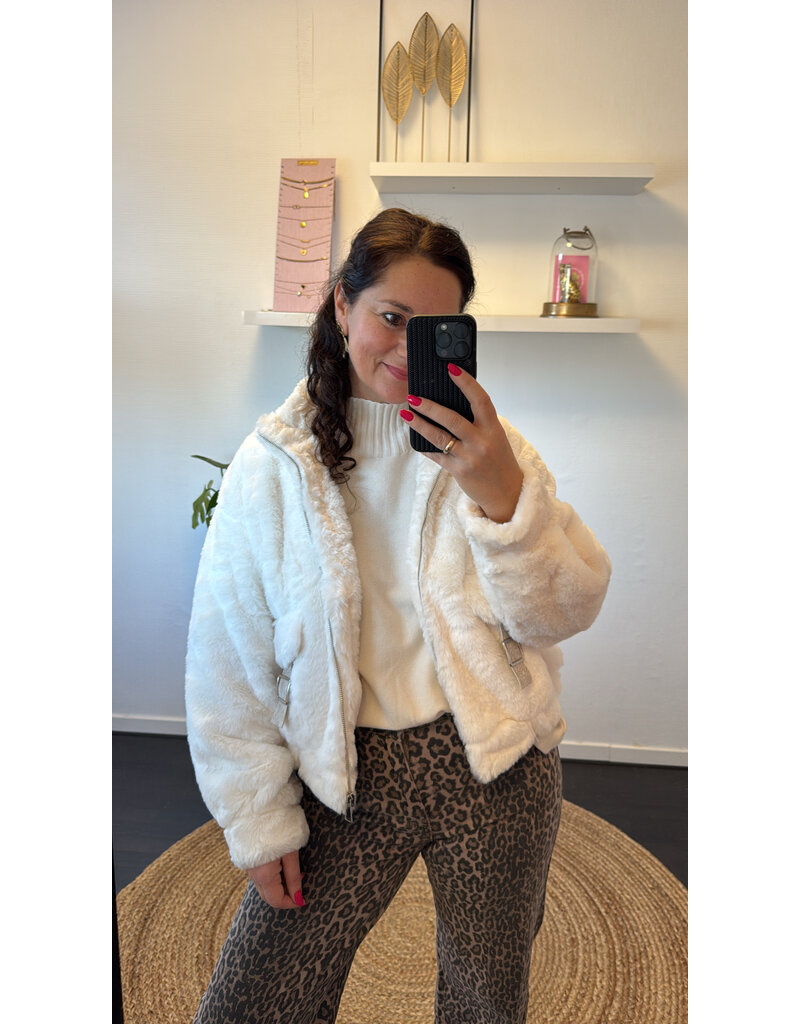 DANA FLOREA Faux Fur Bomberjack Off White